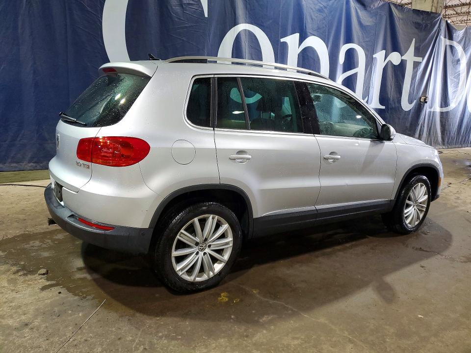 Aukcja sprzedaży 2015 Volkswagen Tiguan, vin: WVGAV7AX4FW562592, numer aukcji: 47448486