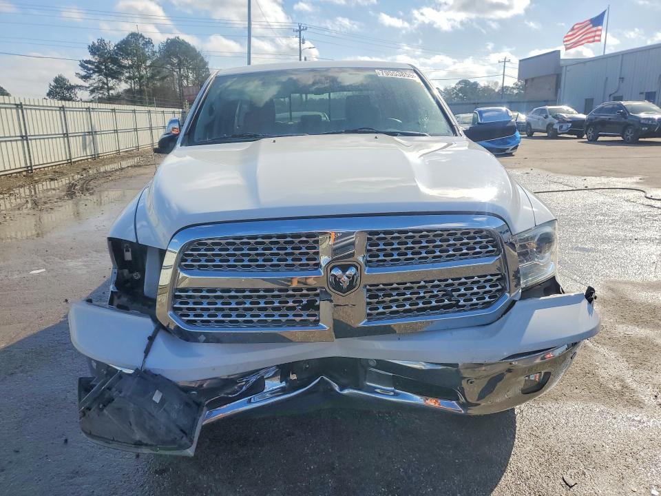 79553855 :رقم المزاد ، 1C6RR7NM1FS732188 vin ، 2015 Ram 1500 مزاد بيع