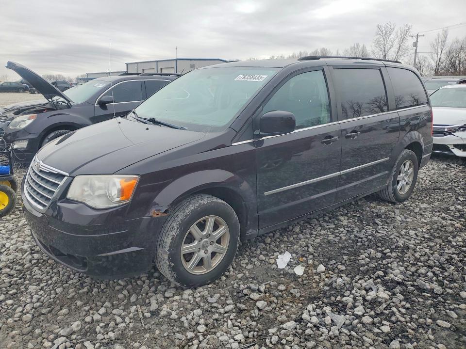 2010 Chrysler Town & Country მანქანა იყიდება აუქციონზე, vin: 2A4RR8D13AR387546, აუქციონის ნომერი: 79358435