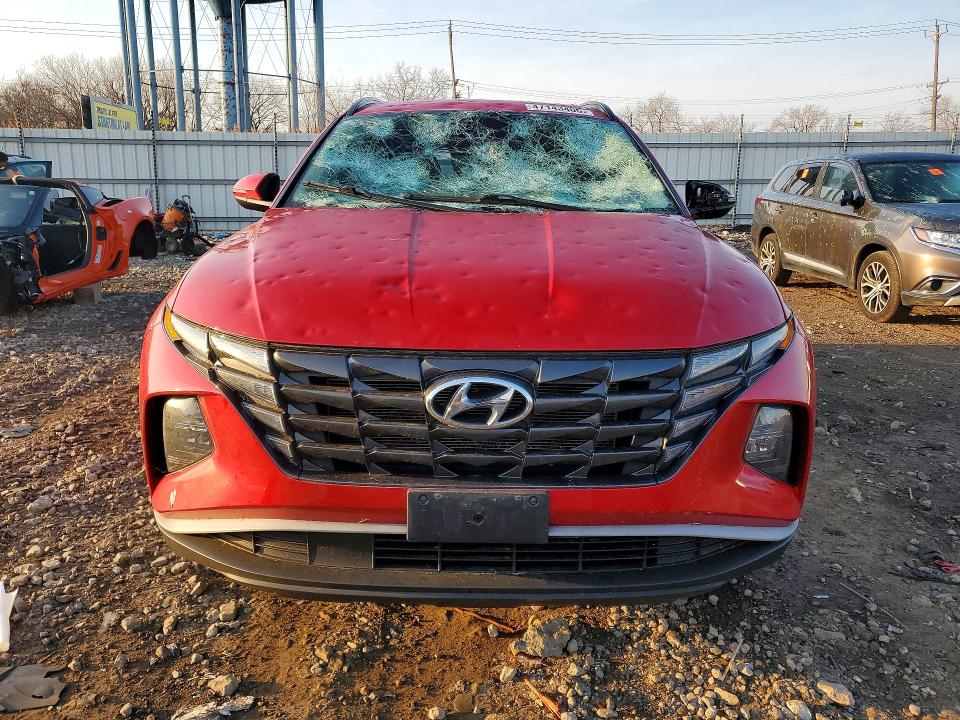 47143406 :رقم المزاد ، 5NMJFCAE6NH095704 vin ، 2022 Hyundai Tucson مزاد بيع