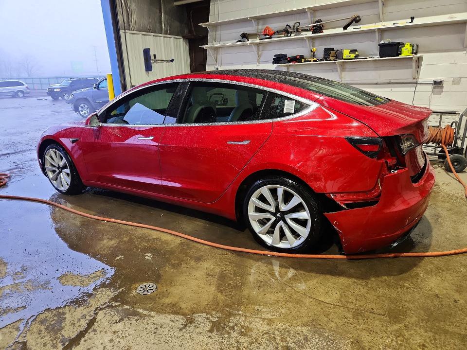 2018 Tesla Model 3 მანქანა იყიდება აუქციონზე, vin: 5YJ3E1EB7JF100744, აუქციონის ნომერი: 79636405