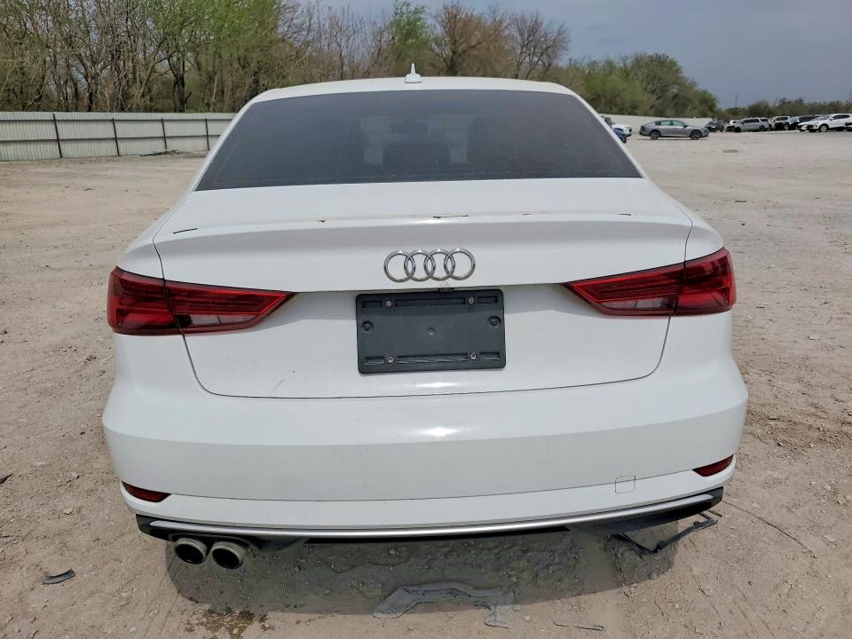 Продажа на аукционе авто 2017 Audi A3, vin: WAUAUGFF5H1072795, номер лота: 47829356