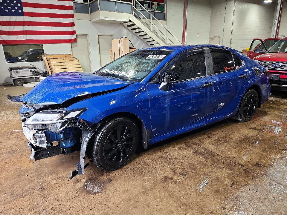 46304016 :رقم المزاد ، 4T1C11BK1PU084519 vin ، 2023 Toyota Camry مزاد بيع