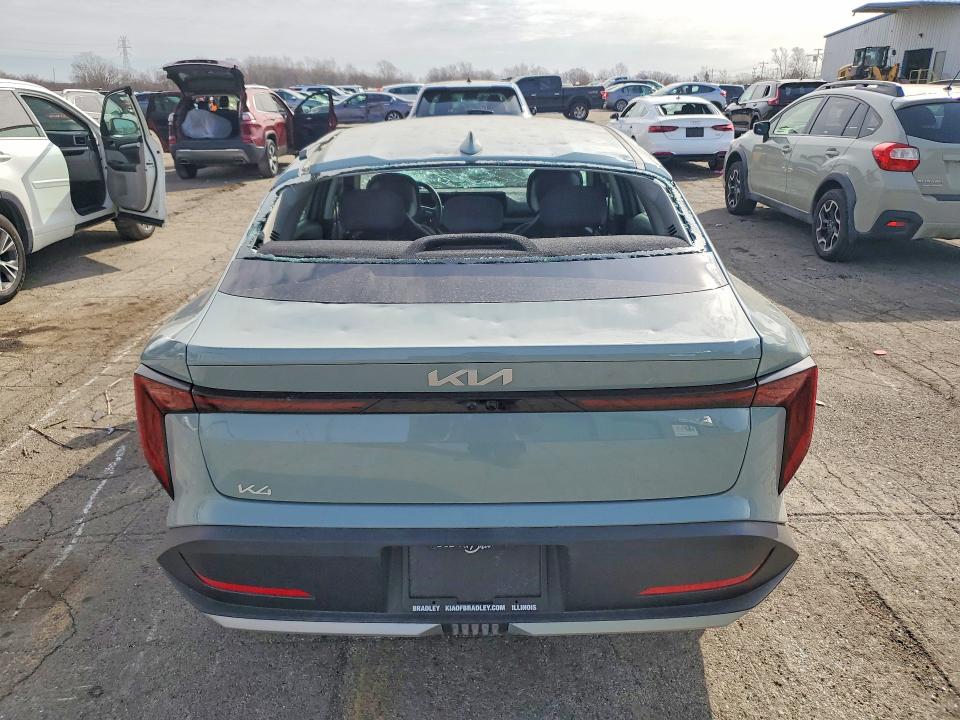 2025 Kia K4 მანქანა იყიდება აუქციონზე, vin: 3KPFT4DE9SE235862, აუქციონის ნომერი: 46921546