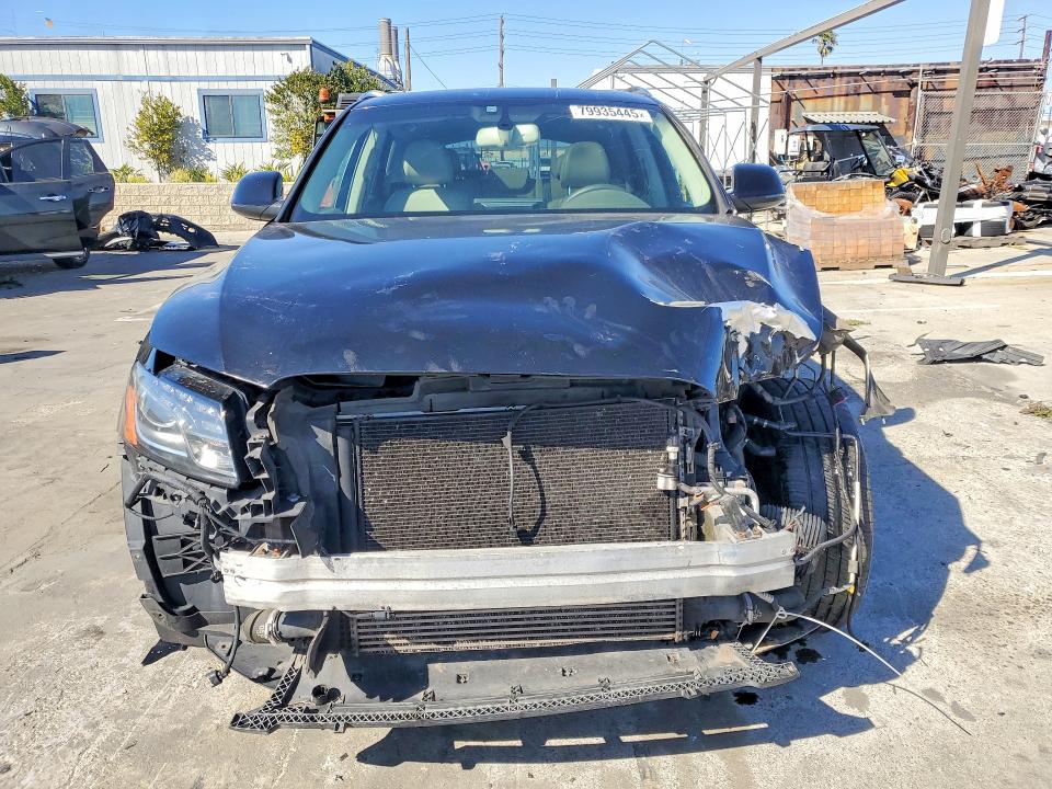 79935445 :رقم المزاد ، WA1LFAFP3BA054762 vin ، 2011 Audi Q5 مزاد بيع