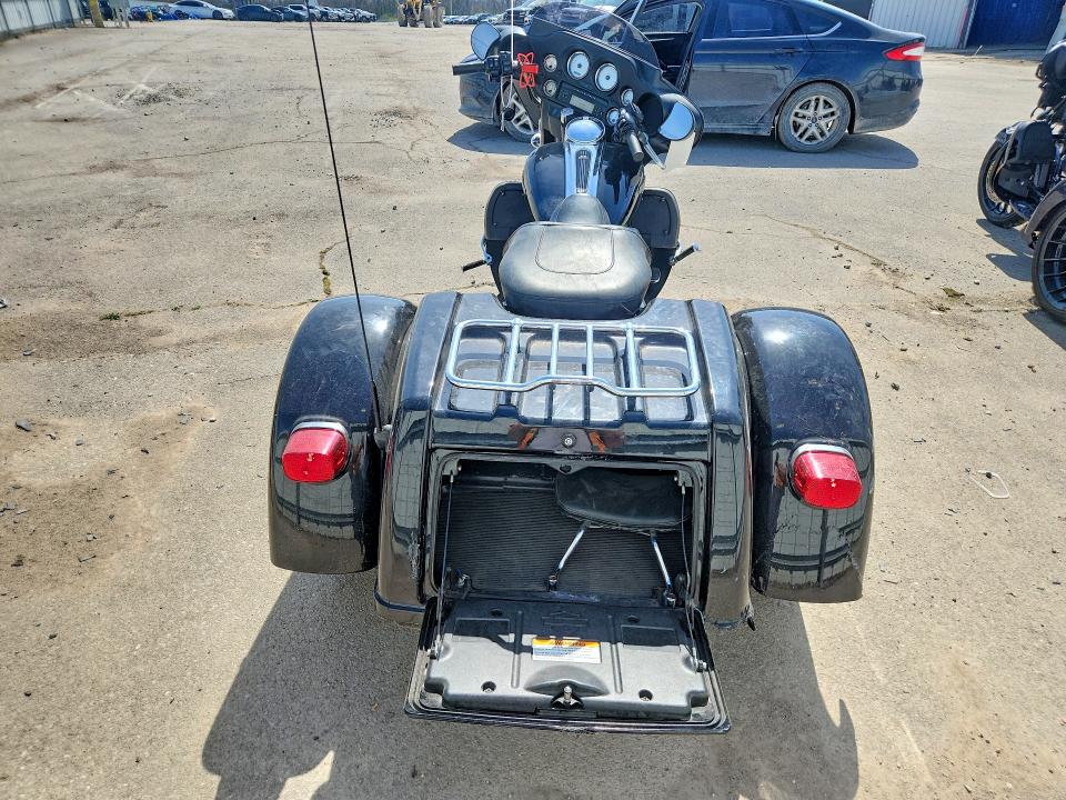 2011 Harley Davidson Flhxxx მანქანა იყიდება აუქციონზე, vin: 1HD1MBM12BB852525, აუქციონის ნომერი: 46560376