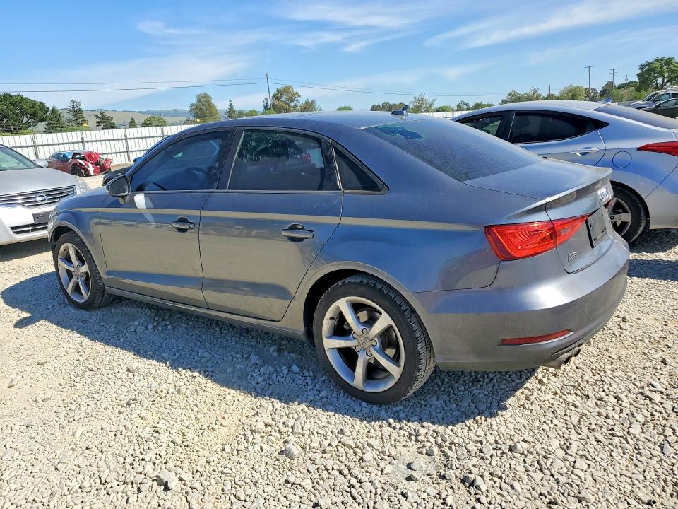 Продажа на аукционе авто 2015 Audi A3, vin: WAUACGFF0F1092243, номер лота: 47281326
