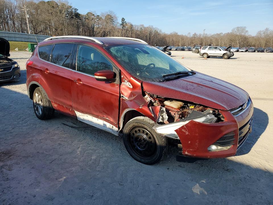 2015 Ford Escape მანქანა იყიდება აუქციონზე, vin: 1FMCU0JXXFUA31119, აუქციონის ნომერი: 41689906