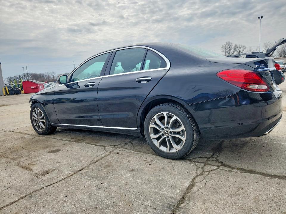 Продаж на аукціоні авто 2018 Mercedes-benz C, vin: 55SWF4KB2JU267060, номер лоту: 48077126