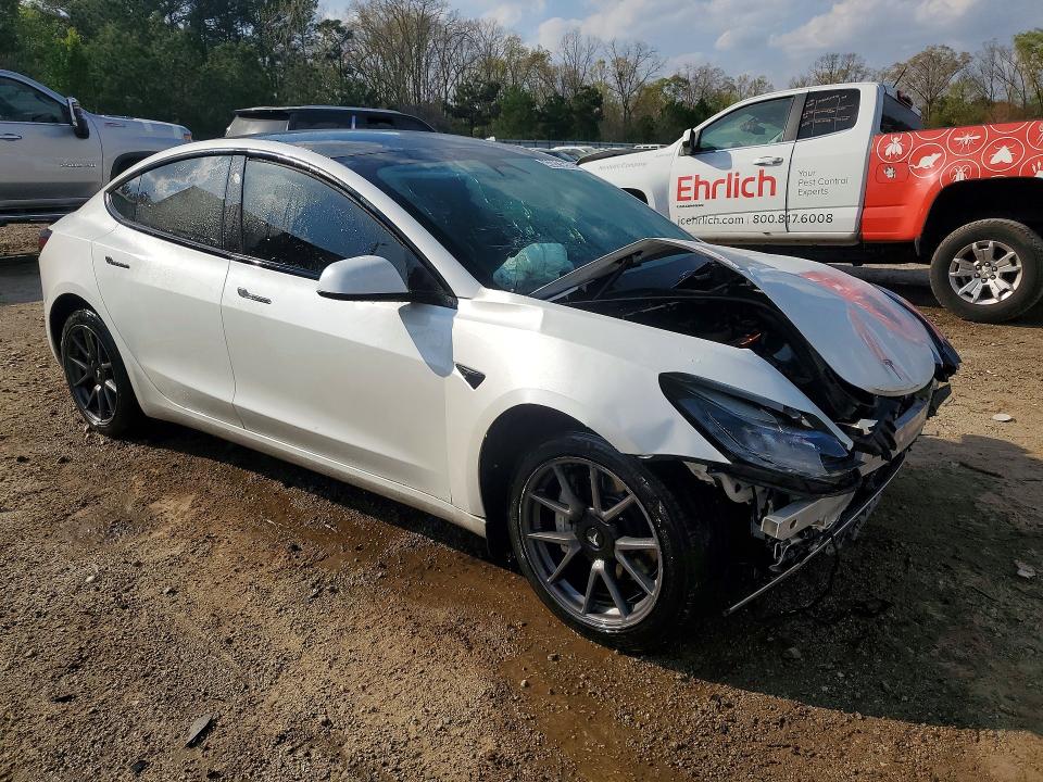 2023 Tesla Model 3 მანქანა იყიდება აუქციონზე, vin: 5YJ3E1EA1PF559848, აუქციონის ნომერი: 46923656
