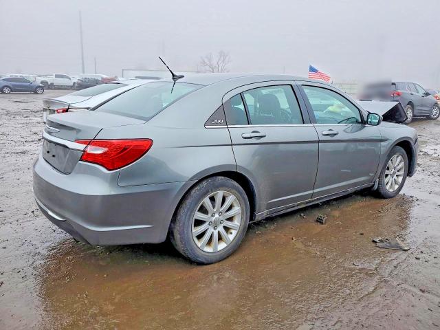 Продажа на аукционе авто 2013 Chrysler 200, vin: 1C3CCBBB2DN602197, номер лота: 79946265