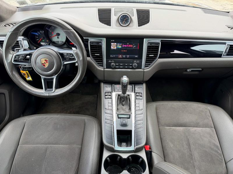 Auction sale of the 2017 Porsche Macan, vin: WP1AB2A54HLB16167, lot number: 47363266