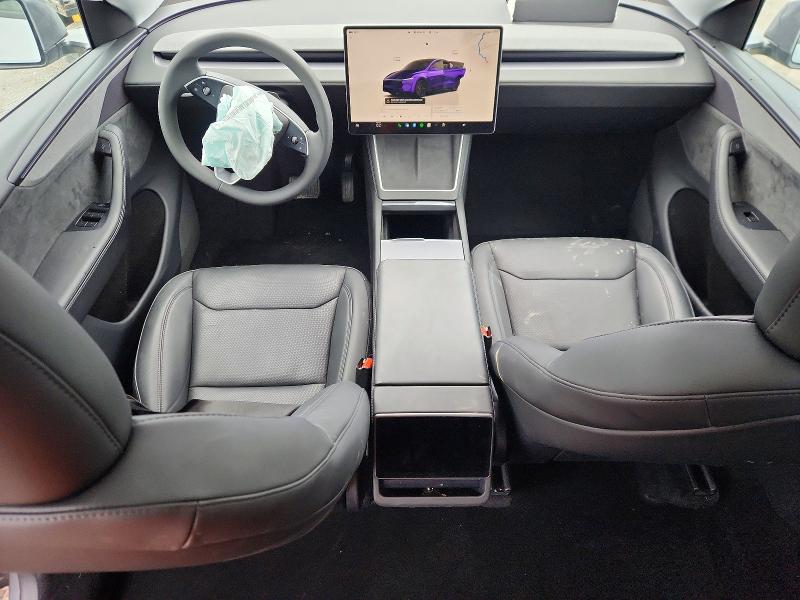 Продажа на аукционе авто 2026 Tesla Model Y, vin: 7SAYGDEE3TA440357, номер лота: 47030296
