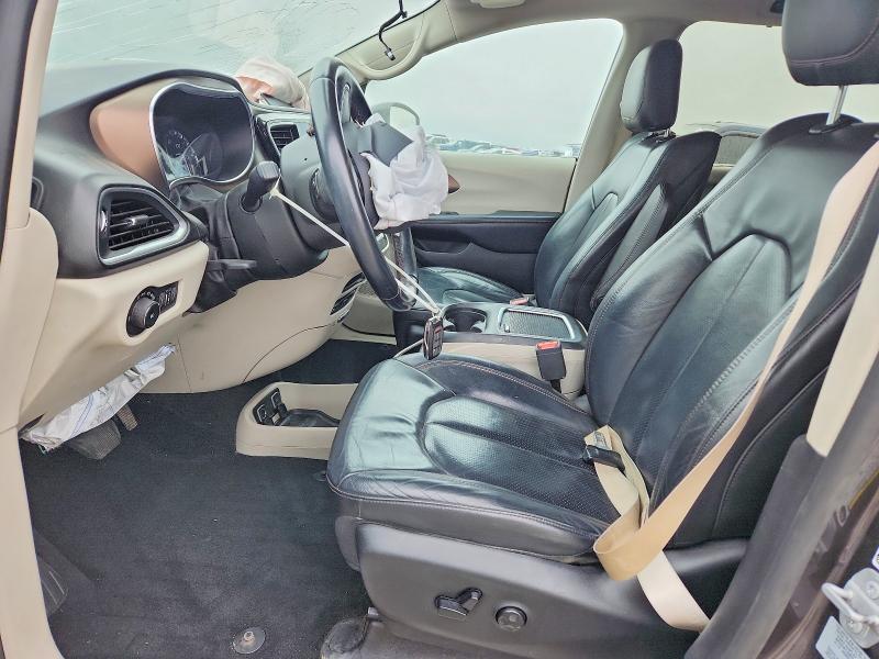 47907516 :رقم المزاد ، 2C4RC1EG9HR782195 vin ، 2017 Chrysler Pacifica مزاد بيع