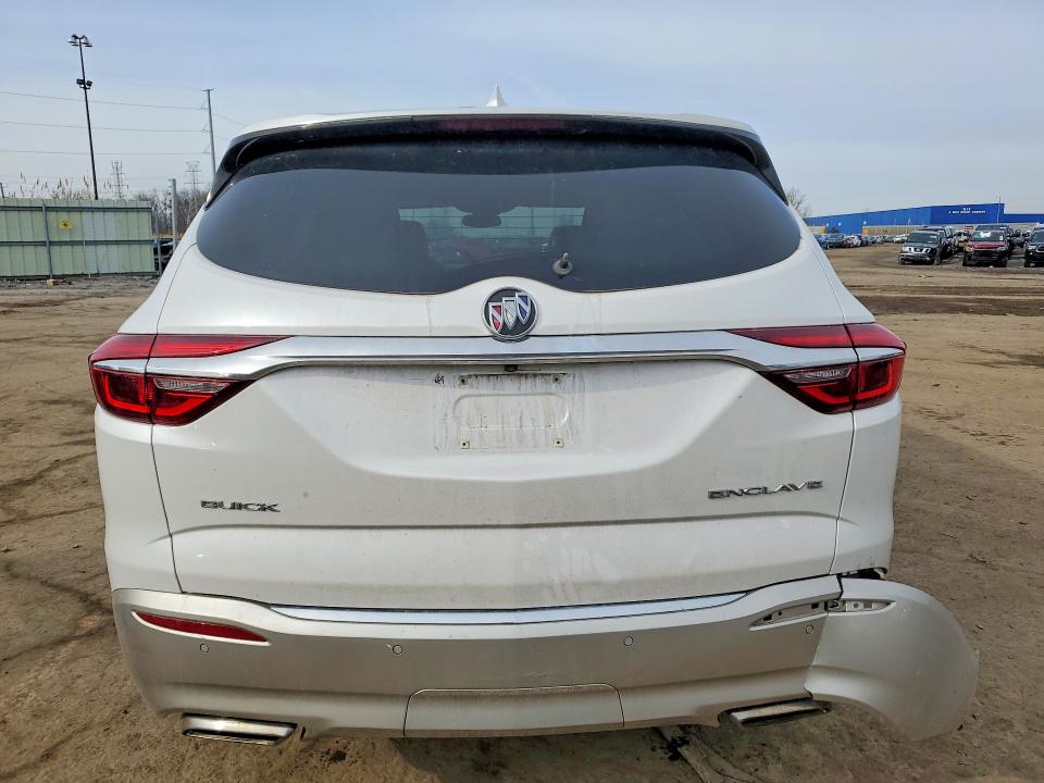 Продаж на аукціоні авто 2018 Buick Enclave, vin: 5GAERBKW2JJ180457, номер лоту: 46711056