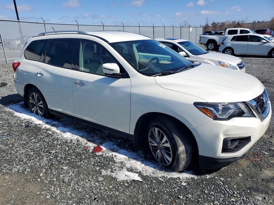 45991106 :رقم المزاد ، 5N1DR2MM8HC602277 vin ، 2017 Nissan Pathfinder مزاد بيع