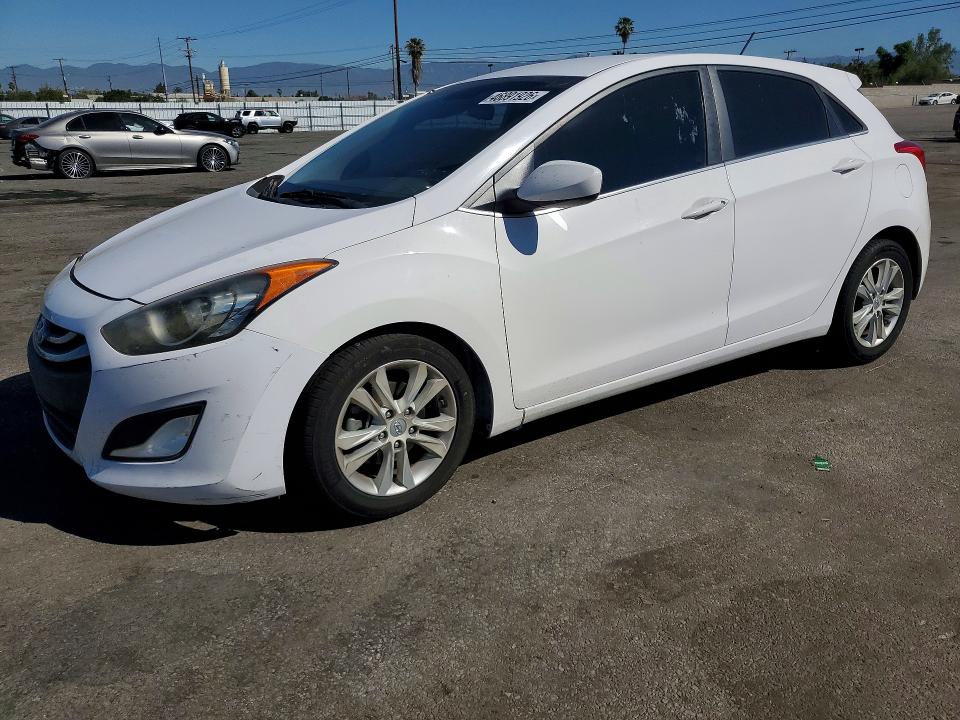 46891926 :رقم المزاد ، KMHD35LH1FU243448 vin ، 2015 Hyundai Elantra Gt مزاد بيع