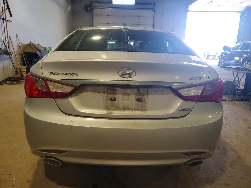 46494836 :رقم المزاد ، 5NPEC4AB5BH187889 vin ، 2011 Hyundai Sonata مزاد بيع