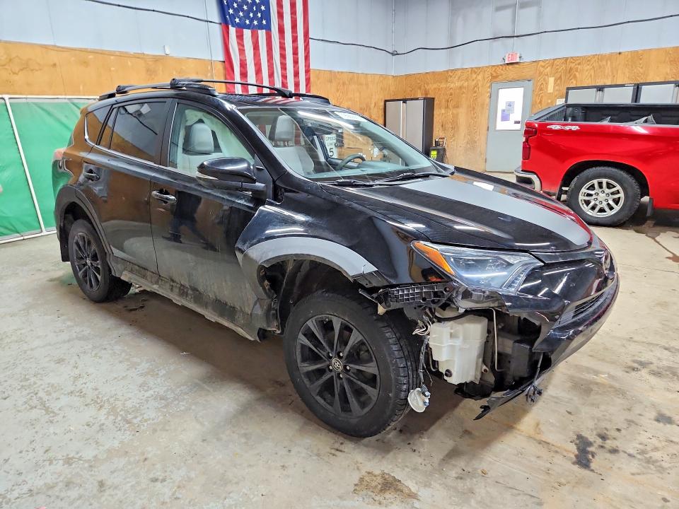 2018 Toyota Rav4 მანქანა იყიდება აუქციონზე, vin: 2T3RFREV3JW804465, აუქციონის ნომერი: 79565685