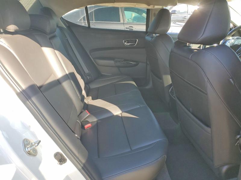 Продажа на аукционе авто 2018 Acura Tlx, vin: 19UUB1F31JA011234, номер лота: 41948706