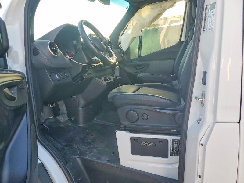 45534536 :رقم المزاد ، W1Y4NBHY8ST195920 vin ، 2025 Mercedes-benz Sprinter مزاد بيع