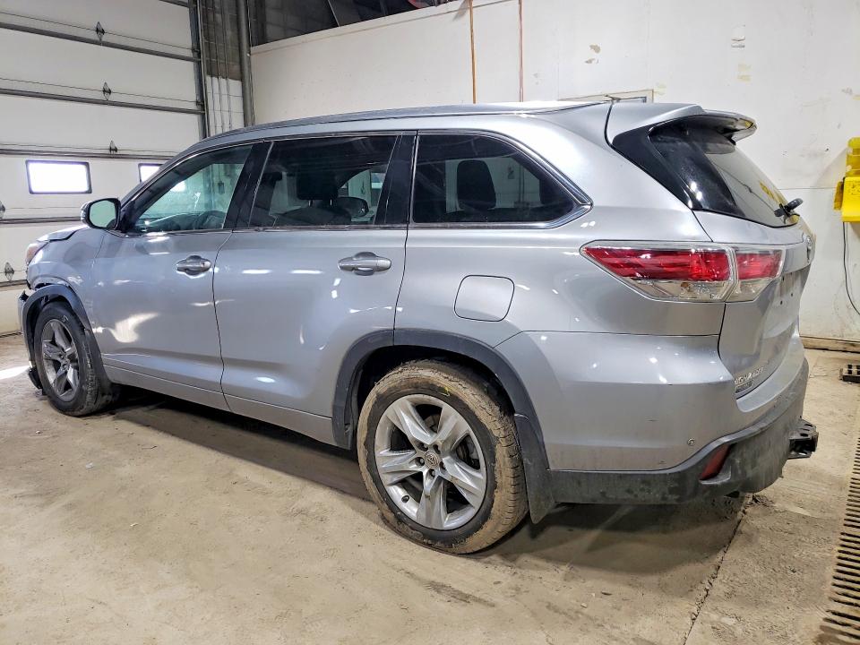 Продажа на аукционе авто 2015 Toyota Highlander, vin: 5TDDKRFH0FS132131, номер лота: 47227046