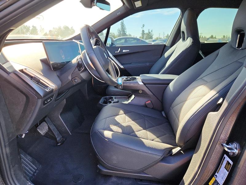 46040556 :رقم المزاد ، WB543CF04TCV02588 vin ، 2026 Bmw Ix مزاد بيع