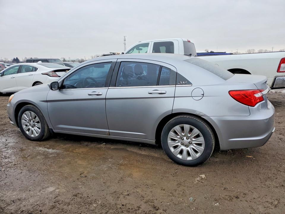 79335585 :رقم المزاد ، 1C3CCBAB2DN667603 vin ، 2013 Chrysler 200 مزاد بيع