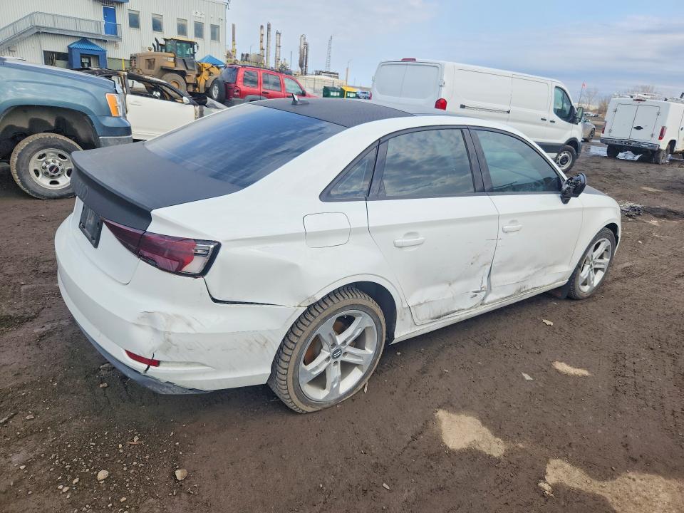 Aukcja sprzedaży 2017 Audi A3, vin: WAUAUGFF2H1043643, numer aukcji: 42056146