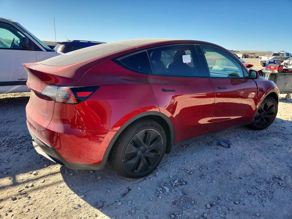 46763736 :رقم المزاد ، 7SAYGAEE7RF185528 vin ، 2024 Tesla Model Y مزاد بيع
