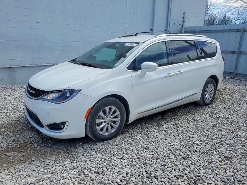 2018 Chrysler Pacifica მანქანა იყიდება აუქციონზე, vin: 2C4RC1BG1JR233505, აუქციონის ნომერი: 46389706