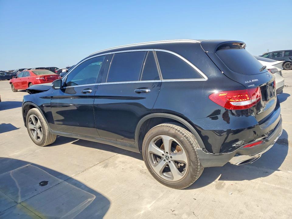 47129606 :رقم المزاد ، WDC0G4JB6JV079787 vin ، 2018 Mercedes-benz Glc مزاد بيع