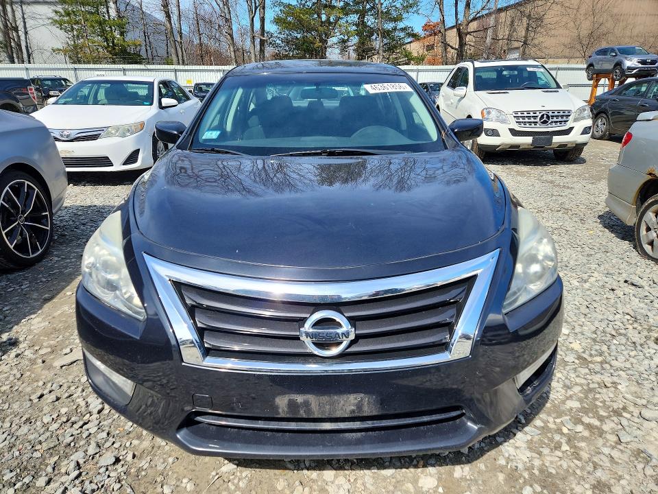 2015 Nissan Altima მანქანა იყიდება აუქციონზე, vin: 1N4AL3AP2FC429727, აუქციონის ნომერი: 46361856