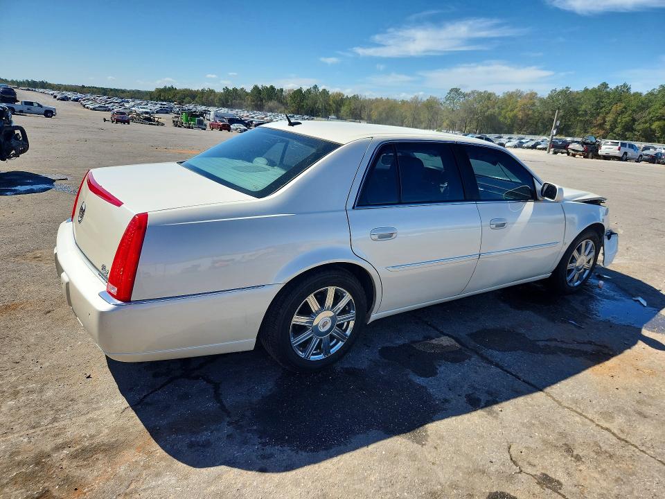 79618865 :رقم المزاد ، 1G6KD57YX8U161677 vin ، 2008 Cadillac Dts مزاد بيع