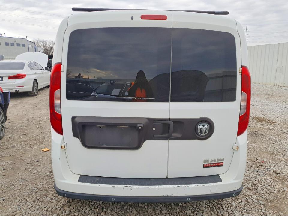 47995196 :رقم المزاد ، ZFBERFBT0G6A95338 vin ، 2016 Ram Promaster City مزاد بيع