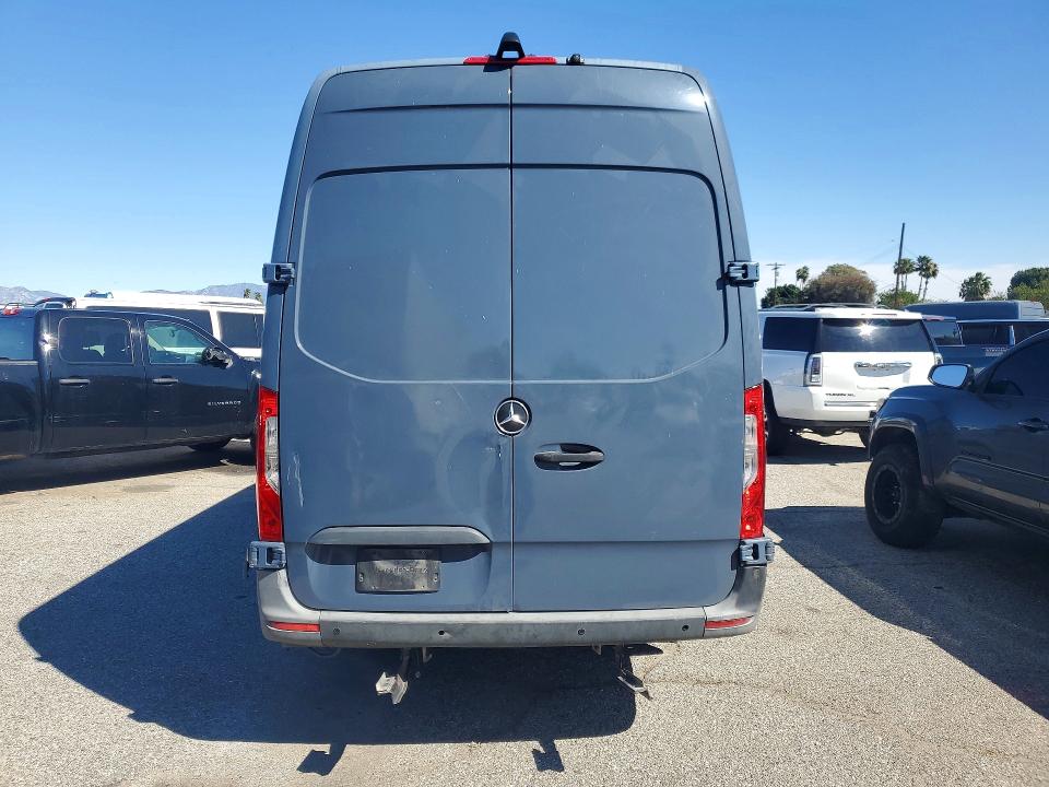 79997005 :رقم المزاد ، WD4PF1CD7KT007178 vin ، 2019 Mercedes Benz Sprinter مزاد بيع