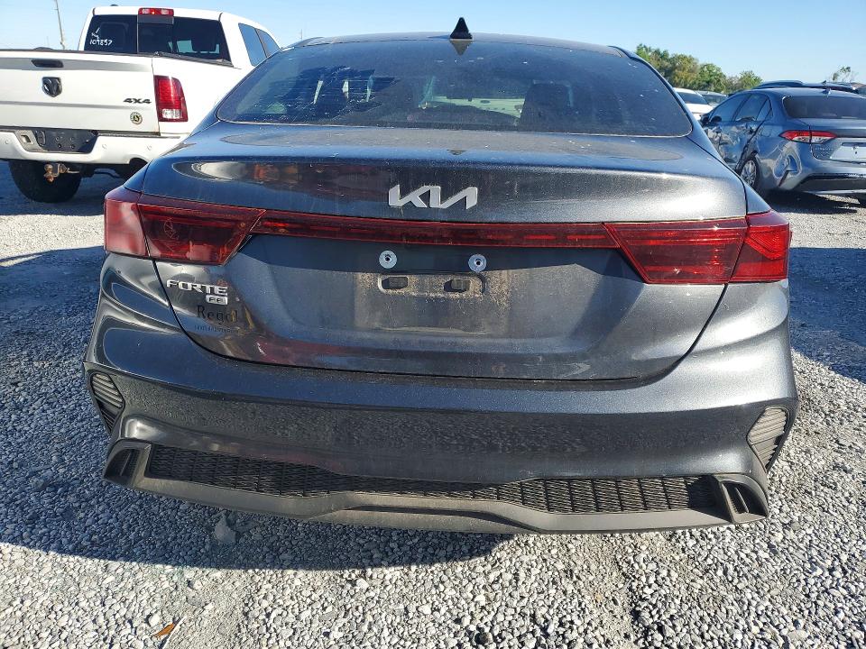 45882946 :رقم المزاد ، 3KPF24AD4PE677969 vin ، 2023 Kia Forte مزاد بيع