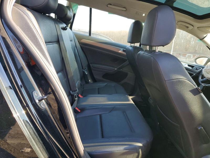 47796916 :رقم المزاد ، 3VWC17AU0GM519199 vin ، 2016 Volkswagen Golf Sportwagen مزاد بيع