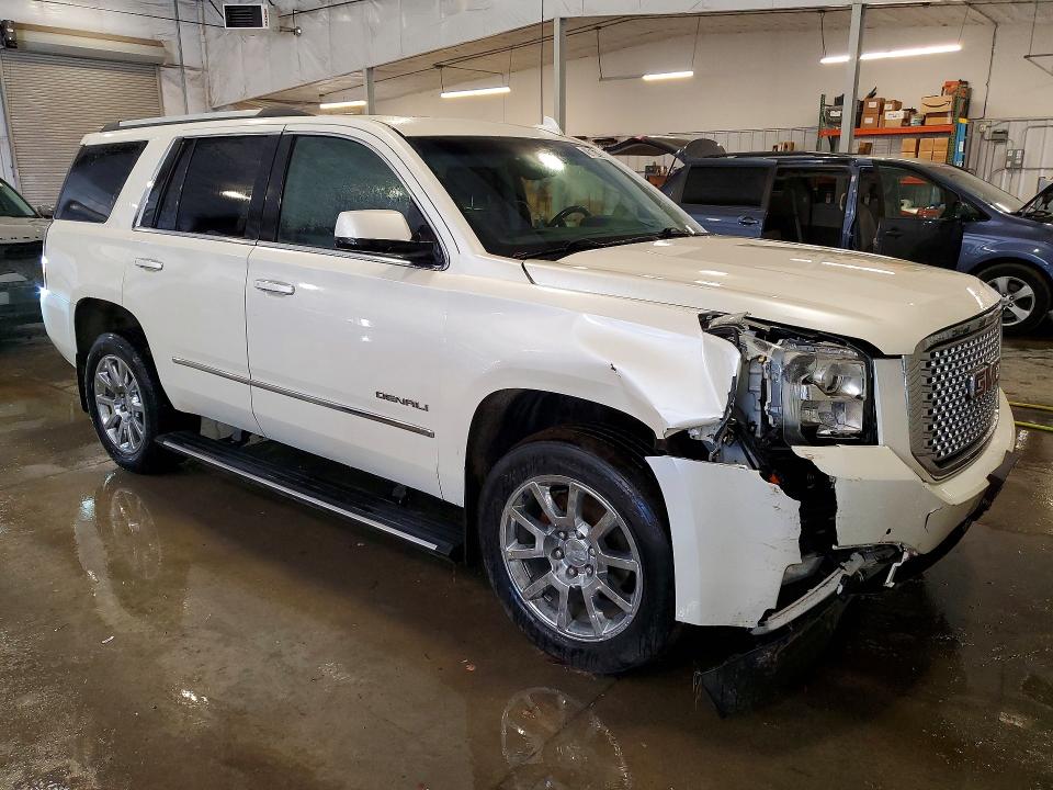46712206 :رقم المزاد ، 1GKS2CKJXFR676720 vin ، 2015 Gmc Yukon مزاد بيع
