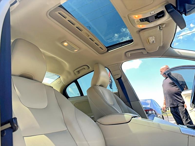 Продаж на аукціоні авто 2015 Volvo S60, vin: YV140MFB7F2317038, номер лоту: 47409006