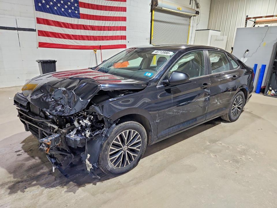Продажа на аукционе авто 2020 Volkswagen Jetta, vin: 3VWCB7BU5LM035132, номер лота: 46713986