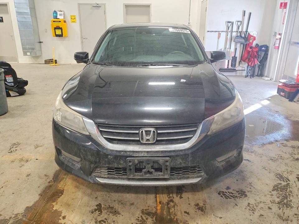 Продаж на аукціоні авто 2015 Honda Accord, vin: 1HGCR2F97FA805292, номер лоту: 77669975