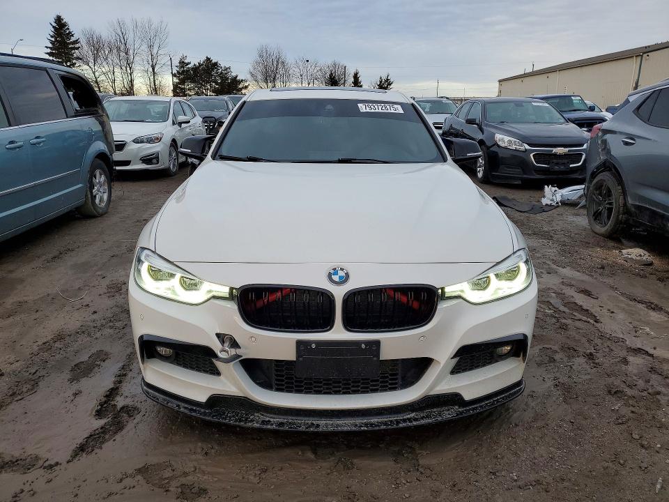 2018 Bmw 330 მანქანა იყიდება აუქციონზე, vin: WBA8D9C59JA614282, აუქციონის ნომერი: 79372875