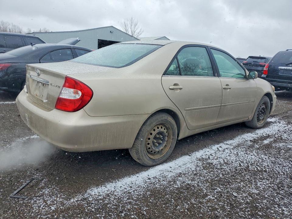 46667016 :رقم المزاد ، 4T1BE32K84U899288 vin ، 2004 Toyota Camry مزاد بيع