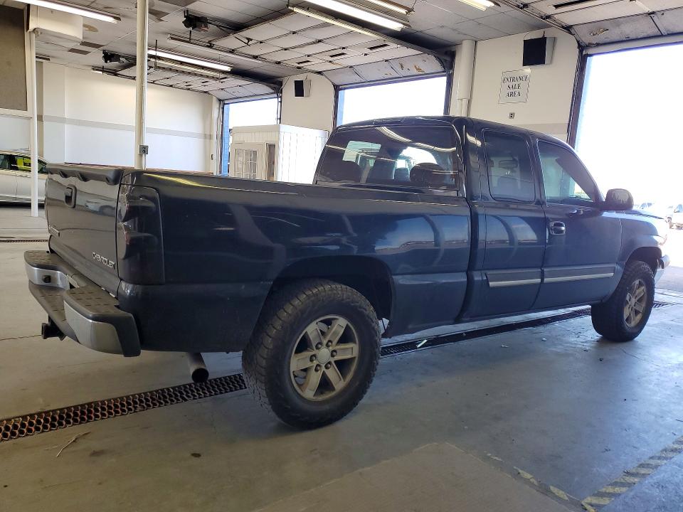 Продажа на аукционе авто 2003 Chevrolet Silverado, vin: 1GCEK19T13E302908, номер лота: 47529106