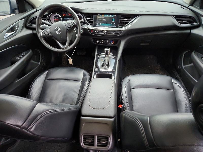 76639505 :رقم المزاد ، W04GU8SX6J1067316 vin ، 2018 Buick Regal Tourx مزاد بيع