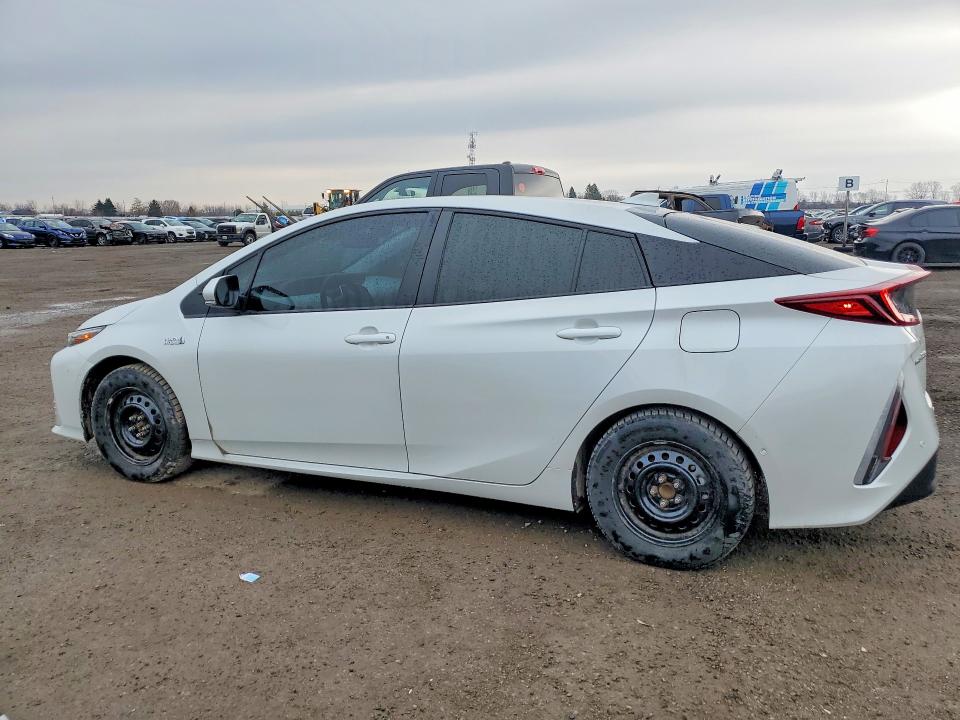 Продаж на аукціоні авто 2022 Toyota Prius Prime, vin: JTDKAMFP7N3218640, номер лоту: 45466236