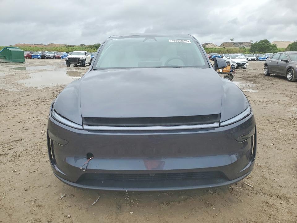 46565016 :رقم المزاد ، 7SAYGDED7TA443009 vin ، 2026 Tesla Model Y مزاد بيع