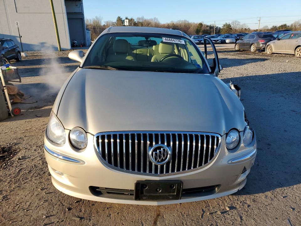 46884776 :رقم المزاد ، 2G4WD582081367154 vin ، 2008 Buick Lacrosse مزاد بيع