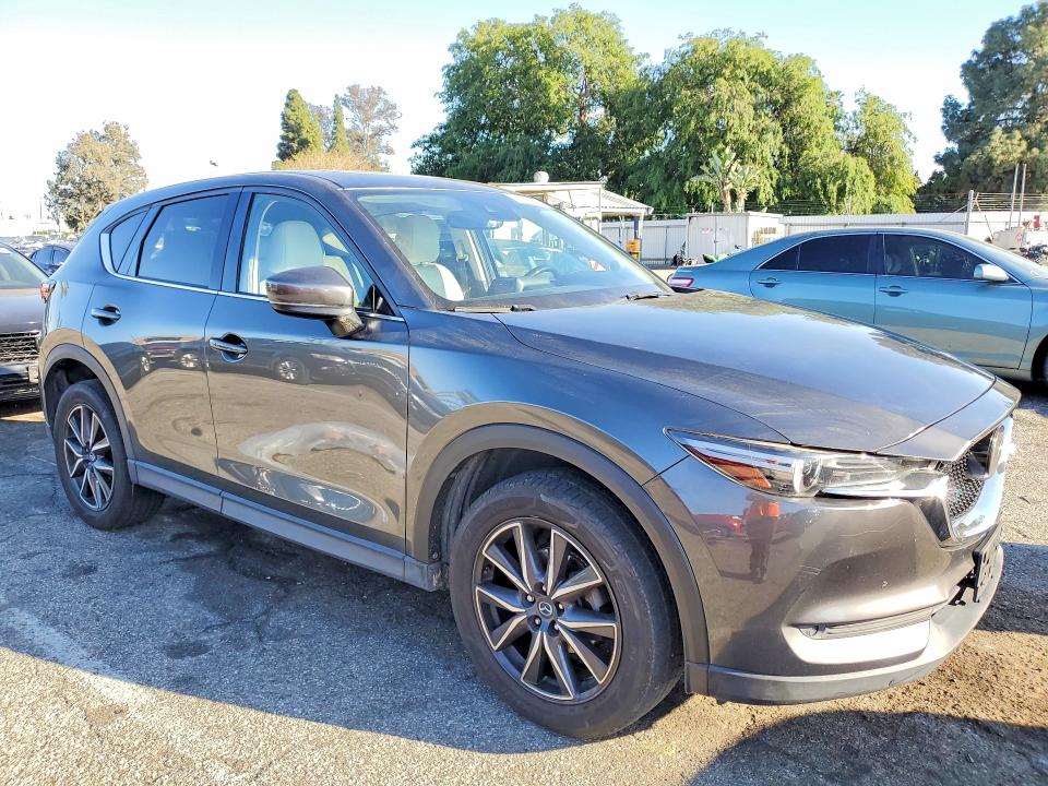 2018 Mazda Cx-5 მანქანა იყიდება აუქციონზე, vin: JM3KFBDM6J0448641, აუქციონის ნომერი: 79051475